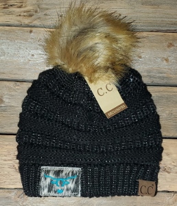 Beanie CC black Pompom Steer head